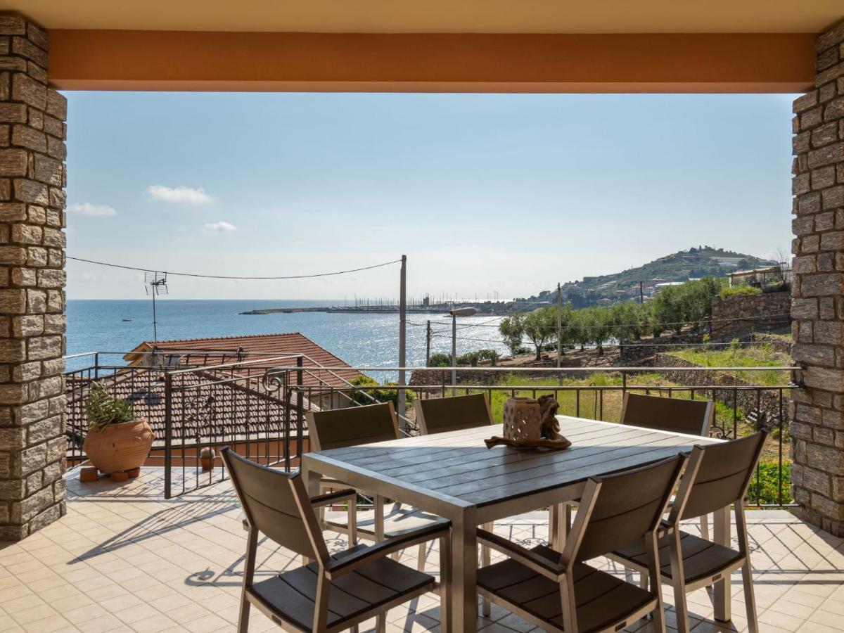 Holiday Home Irma By Interhome Cipressa Exterior photo